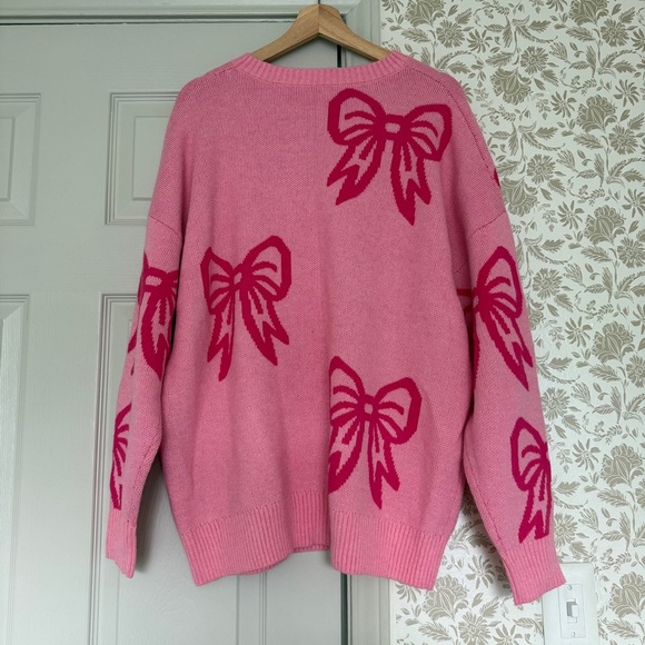 Pink Bow Knit Sweater – Oversized Fit, Size L, Like New! - Picture 5 of 6